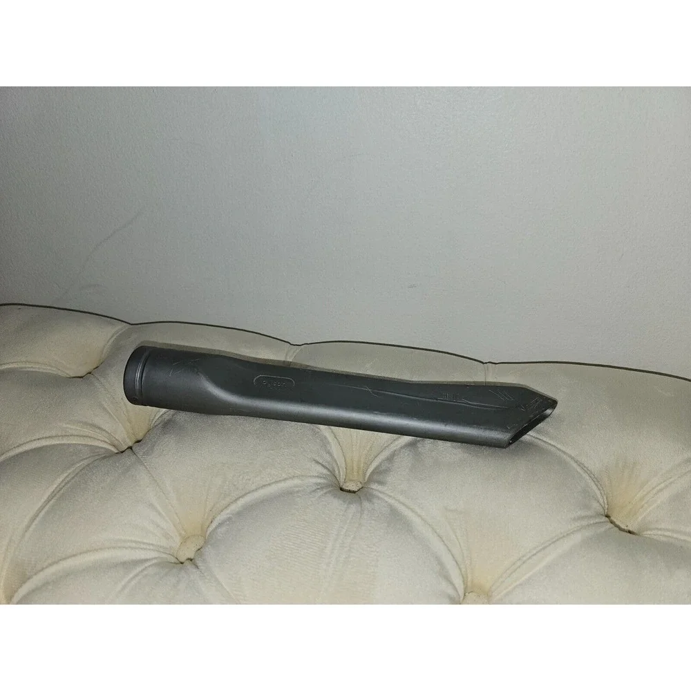 Dyson hand ships